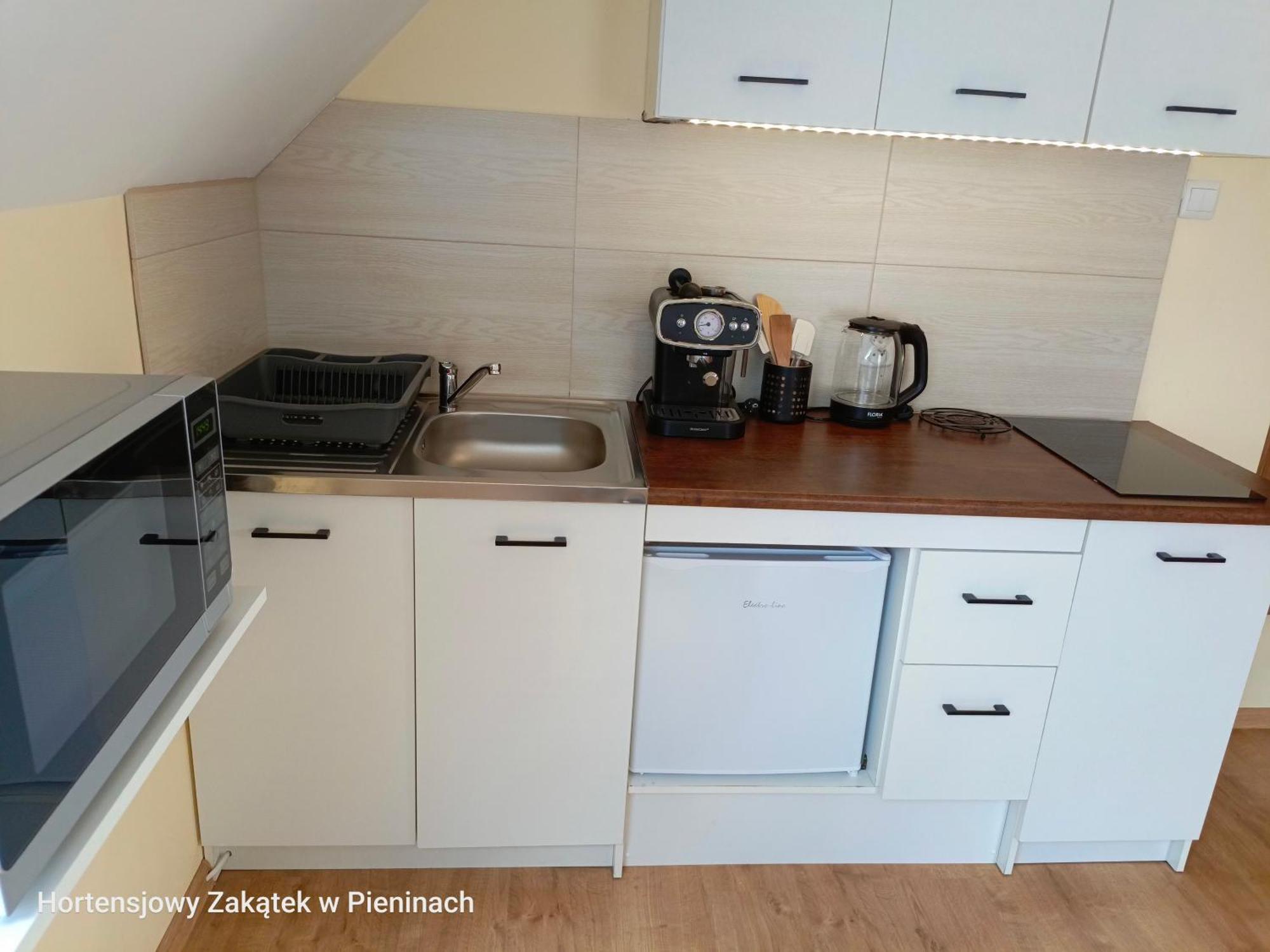 Hortensjowy Zakatek W Pieninach Sromowce Wyzne Bagian luar foto